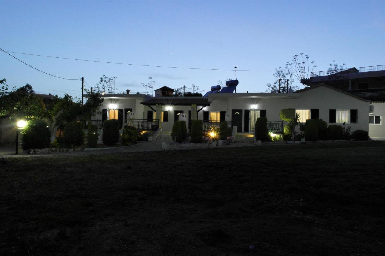 Voulas Apartments Stoúpa Extérieur photo