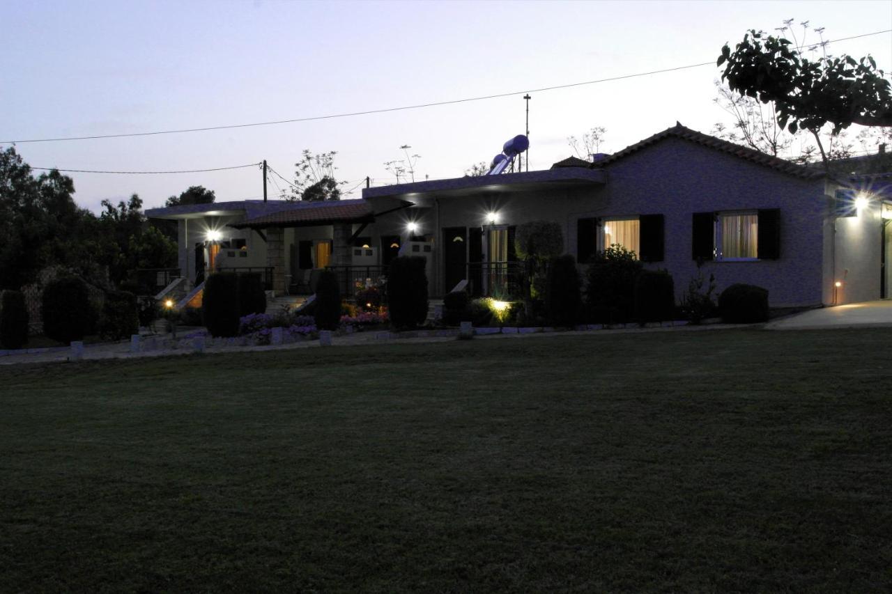 Voulas Apartments Stoúpa Extérieur photo