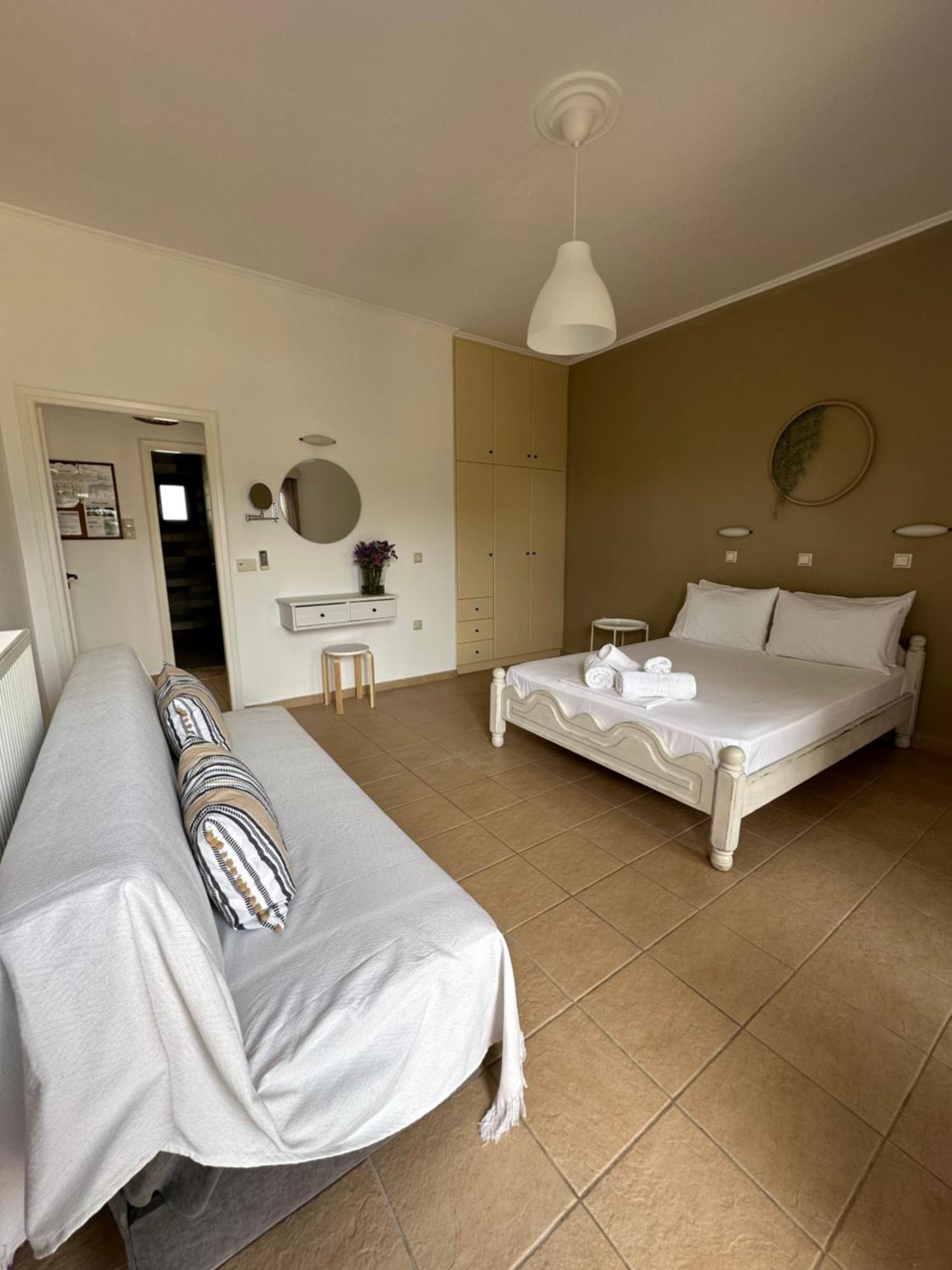 Voulas Apartments Stoúpa Chambre photo